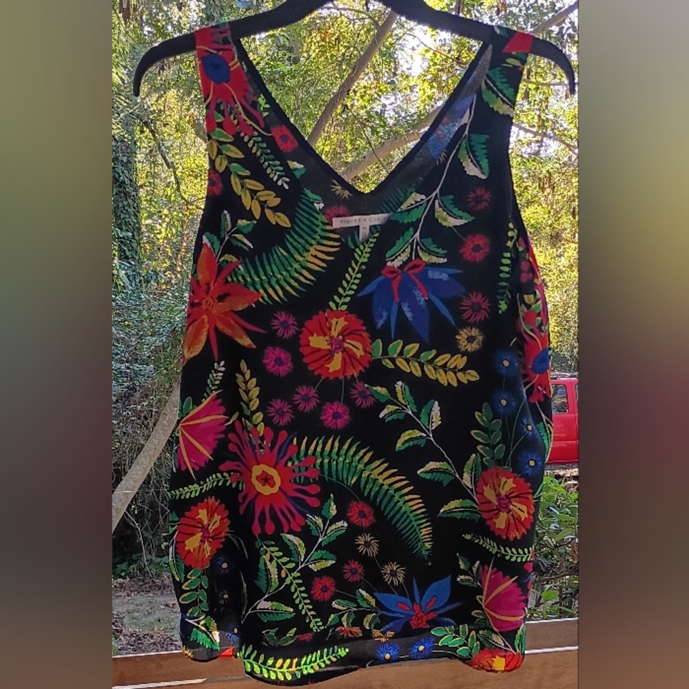 Violet & Claire Black Floral Tank Top